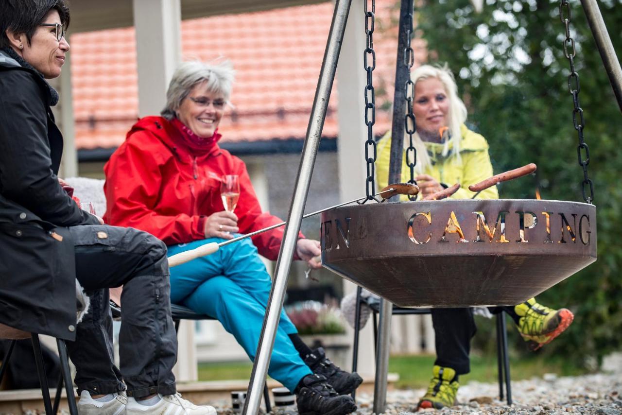 Jolstraholmen Camping Og Hytter Vassenden Exterior photo